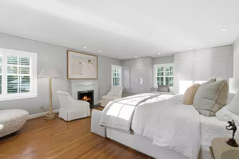Bedroom - 930 Sycamore Ave, Modesto, CA 95350 photo 4 of 6