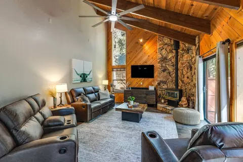 Living - 2387 Black Oak Dr, Arnold, CA 95223 photo 2 of 2