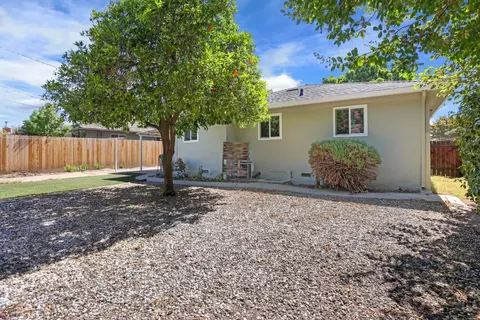 Exterior - 507 Gerard Dr, Lodi, CA 95242 photo 5 of 9
