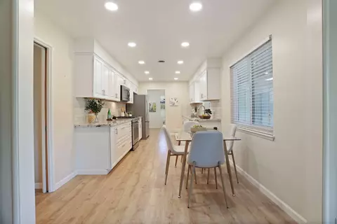 Entry Way - 507 Gerard Dr, Lodi, CA 95242 photo 2 of 4