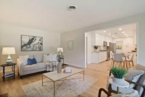Living - 507 Gerard Dr, Lodi, CA 95242 photo 3 of 4