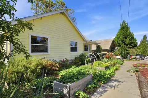 Exterior - 125 E Oak St, Colfax, CA 95713 photo 12 of 12