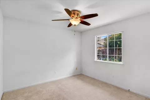 Bedroom - 1795 Brookside Dr, Manteca, CA 95336 photo 6 of 7