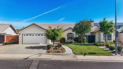 1795 Brookside Dr, Manteca, CA 95336