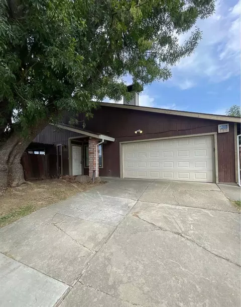 3080 Funston Dr, Sacramento, CA 95833