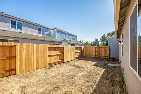 Exterior - 4039 Porton Ln, Carmichael, CA 95608 photo 6 of 6