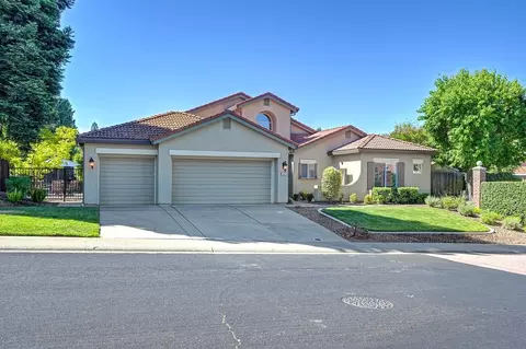 303 Provence Ln, Folsom, CA 95630