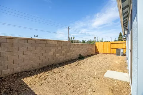 Exterior - 4044 Porton Ln, Carmichael, CA 95608 photo 6 of 6