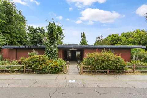 Exterior - 101 E 7th St, Davis, CA 95616 photo 2 of 17