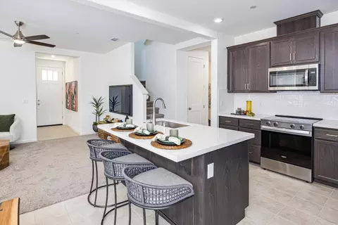 Kitchen - 4043 Porton Ln, Carmichael, CA 95608 photo 3 of 3