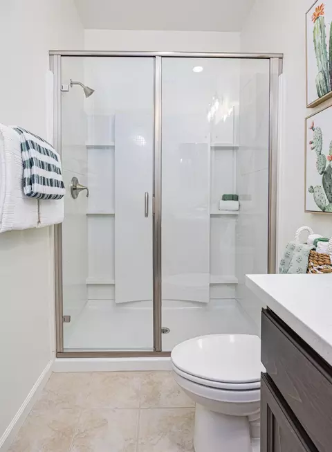 Bath - 4043 Porton Ln, Carmichael, CA 95608 photo 2 of 4