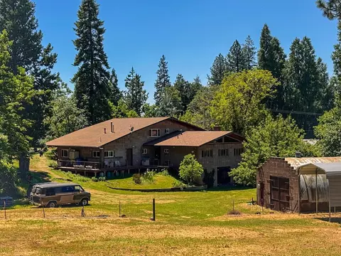 48 Pine St, West Point, CA 95255