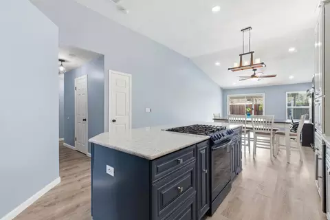 Entry Way - 2616 Puccini Pl, Modesto, CA 95358 photo 2 of 2