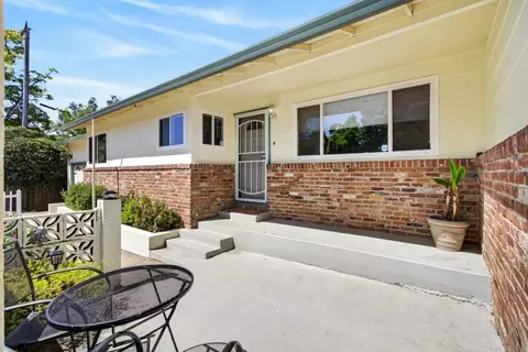 Exterior - 8133 E Peerless Ave, Orangevale, CA 95662 photo 4 of 13