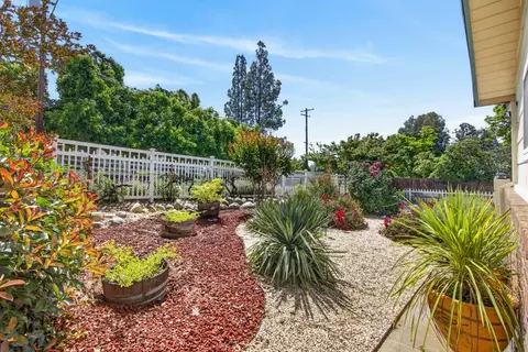 Exterior - 8133 E Peerless Ave, Orangevale, CA 95662 photo 6 of 13