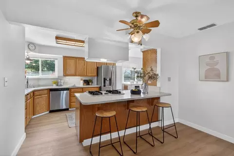 Kitchen - 8133 E Peerless Ave, Orangevale, CA 95662 photo 4 of 4