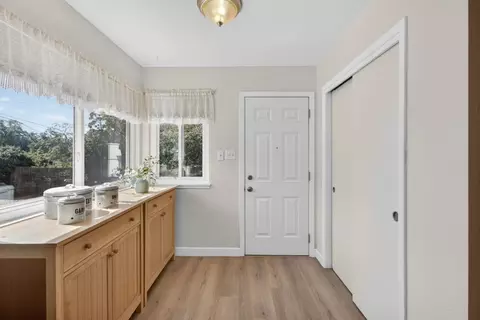 Entry Way - 8133 E Peerless Ave, Orangevale, CA 95662 photo 2 of 3