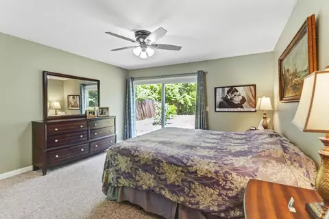 Bedroom - 6837 Thunderhead Cir, Orangevale, CA 95662 photo 2 of 7