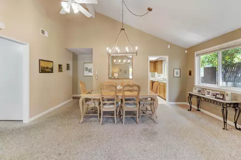 Dining - 6837 Thunderhead Cir, Orangevale, CA 95662 photo 2 of 10