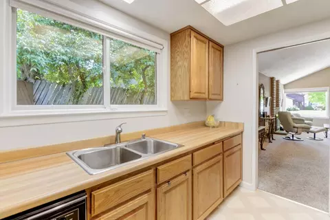 Kitchen - 6837 Thunderhead Cir, Orangevale, CA 95662 photo 3 of 3
