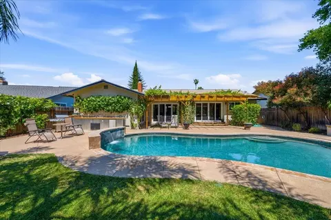 Exterior - 7104 Willey Way, Carmichael, CA 95608 photo 3 of 16