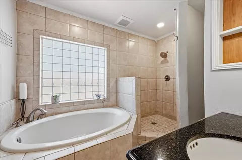 Bath - 7104 Willey Way, Carmichael, CA 95608 photo 1 of 4
