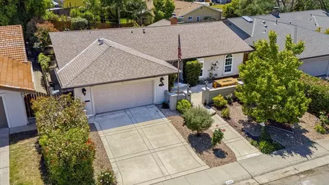 7104 Willey Way, Carmichael, CA 95608