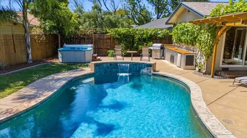 Exterior - 7104 Willey Way, Carmichael, CA 95608 photo 2 of 16