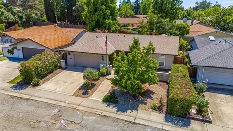 View/Area - 7104 Willey Way, Carmichael, CA 95608 photo 2 of 3