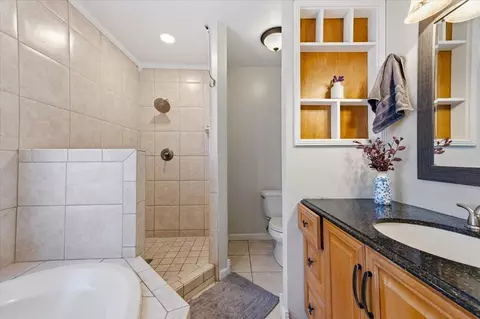 Bath - 7104 Willey Way, Carmichael, CA 95608 photo 2 of 4