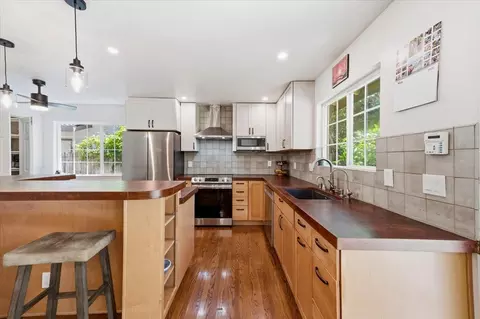 Kitchen - 7104 Willey Way, Carmichael, CA 95608 photo 2 of 4