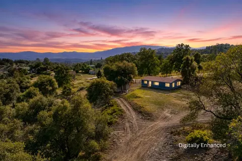 5266 Del Sol Ln, San Andreas, CA 95249