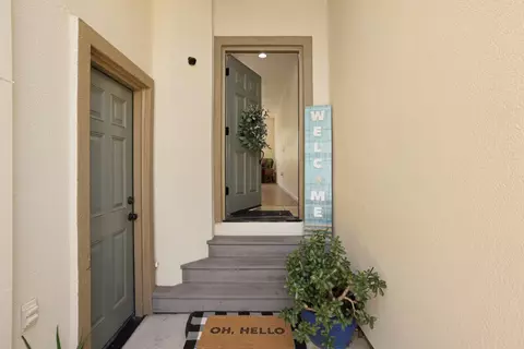 Entry Way - 157 Bridle Point Cir, Copperopolis, CA 95228 photo 1 of 5