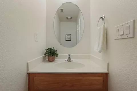 Bath - 157 Bridle Point Cir, Copperopolis, CA 95228 photo 1 of 5