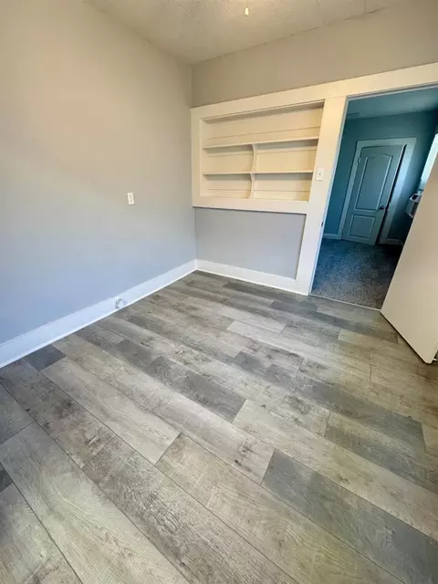 Bedroom - 909 E Lincoln Ave, Madera, CA 93638 photo 2 of 5