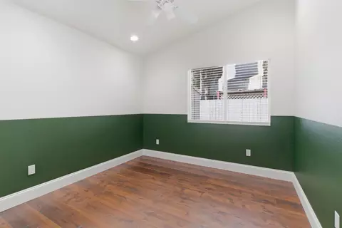 Bedroom - 2338 Carol Ann Dr, Tracy, CA 95377 photo 2 of 2