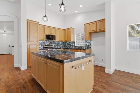 Kitchen - 2338 Carol Ann Dr, Tracy, CA 95377 photo 7 of 7