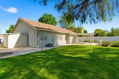 Exterior - 2338 Carol Ann Dr, Tracy, CA 95377 photo 5 of 9
