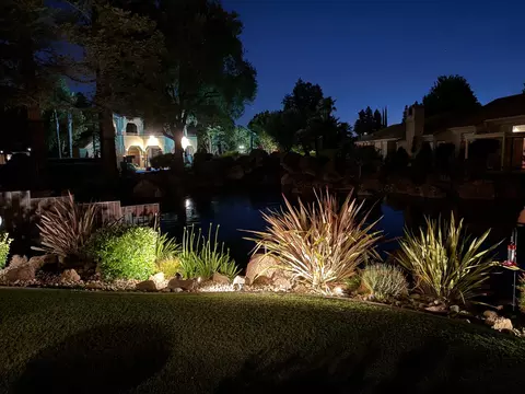 Exterior - 1009 Copper Lake Ct, Modesto, CA 95355 photo 18 of 23