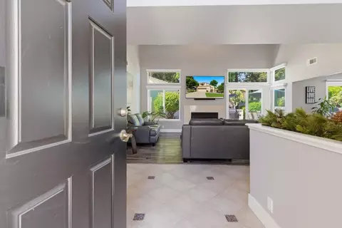 Entry Way - 1009 Copper Lake Ct, Modesto, CA 95355 photo 1 of 9