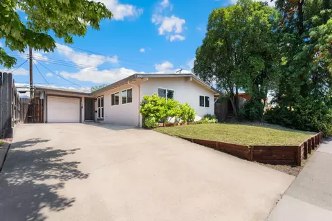 6404 La Cienega Dr, North Highlands, CA 95660