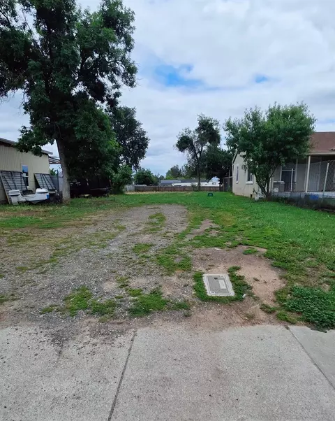 4791 Olivehurst Ave, Olivehurst, CA 95961