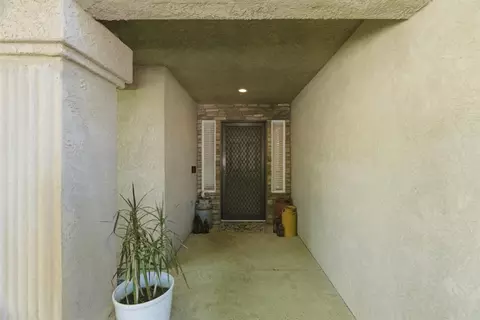 Entry Way - 1314 Millsbridge Pl, Lodi, CA 95242 photo 1 of 4