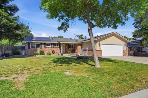 1511 Lorry Ave, Modesto, CA 95355