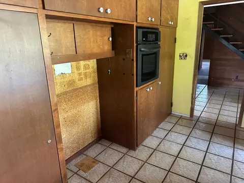 Kitchen - 4961 Cedar Ravine Rd, Placerville, CA 95667 photo 3 of 3