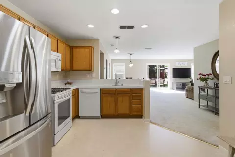 Kitchen - 10909 Wethersfield Dr, Mather, CA 95655 photo 4 of 4