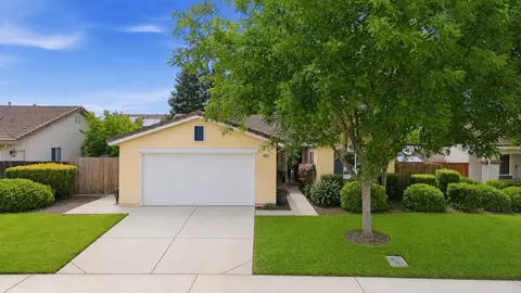 Exterior - 10909 Wethersfield Dr, Mather, CA 95655 photo 3 of 10
