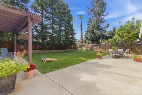 Exterior - 10909 Wethersfield Dr, Mather, CA 95655 photo 8 of 10