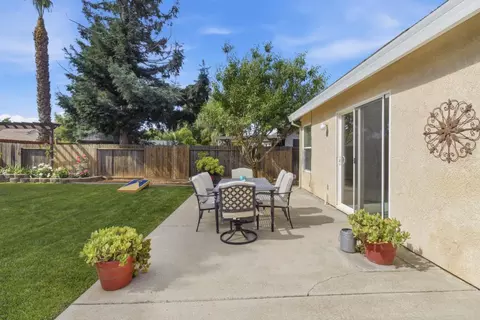 Exterior - 10909 Wethersfield Dr, Mather, CA 95655 photo 5 of 10
