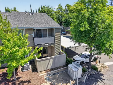 Exterior - 7121 Stella Ln #19, Carmichael, CA 95608 photo 1 of 2